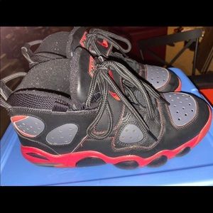 Men’s Nike CB34. Charles Barkley Sneakers. Black/red. Size 11.5. Lightly worn